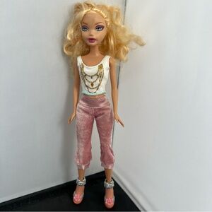 1999 Mattel My Scene Fab Faces Kennedy Barbie Doll Back Buttons Face Moves